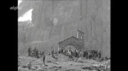 Hütteneinweihung mit Chor bei der Bergkapelle.