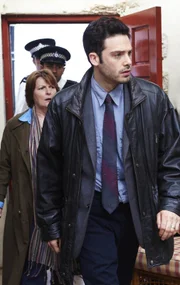 Joe Ashworth (David Leon)