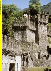 Häuser in Bellinzona.