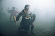 Sam Heughan (Jamie Fraser).