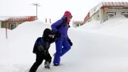 Schulweg am unwirtlichsten Ort der Welt, der Antarktis. Auf King George Island überwintern in der chilenischen Forschungsstation sogar Familien mit Kindern.