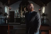 Tom&aacute;s (Javier C&aacute;mara)