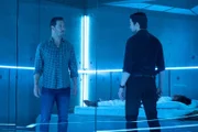 Brad Wolgast (Mark-Paul Gosselaar, l.); Clark Richards (Vincent Piazza, r.)