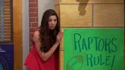 Phoebe Thunderman (Kira Kosarin)
