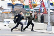 Special Agent Stuart Scola (John Boyd, l.); Special Agent Tiffany Wallace (Katherine Renee Kane, r.)