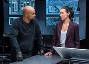 Daniel (Shemar Moore) and Jessica (Stephanie Sigman)