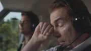 REENACTMENT - Sechsundzwanzig Monate nach dem Absturz der Sydney Seaplanes DHC-2 entdecken die Ermittler, dass der Pilot und die Passagiere hohe Kohlenmonoxidwerte im Blut hatten.