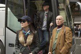 L-R: Sarah (Mary-Louise Parker), Frank (Bruce Willis), Marvin (John Malkovich)