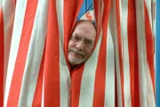 Peter (Peter Lustig): "Abschalten !"