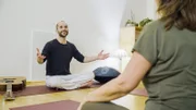 Peter und ein Kursteilnehmer nach einer Yoga-Stunde.