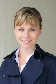 Rosi Bühler (Teresa Rizos)