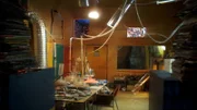 Ein Methamphetamin-Heimlabor. Bei der Herstellung von Methamphetamin entstehen giftige Dämpfe, die explodieren können.