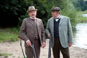 Lorenz Adlon (Burghart Klaußner) und Gustaf Schadt (Thomas Thieme).