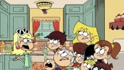 L-R: Leni, Frank, Lily, Luna, Lincoln, Lana, Lynn, Lori, Lola, Lucy, Lisa, Luan