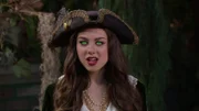 Phoebe Thunderman (Kira Kosarin)