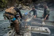 Dustin’s Team check out the damage to the dredge at Rockfall Ravine