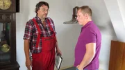 Das erste Gespräch zwischen Trödelexperte Otto Schulte (re.) und Wilfried.