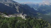 Nazi-Bau in Traumlage: Der Kehlsteinhaus bei Berchtesgaden, einst ein Geschenk der Partei zu Adolf Hitlers 50. Geburtstag.