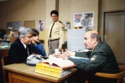 Von links: Herr Pösch (Erland Erlandsen), Gerd Bühl (Josef Gröbmayr), Moosgruber (Max Grießer) und Schöninger (Walter Sedlmayr).