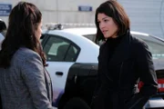 Mel Vera (Melonie Diaz, l.); Niko Hamada (Ellen Tamaki, r.)