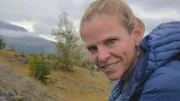 Mount St. Helens, WA - Professor Brittany Brand erforscht den Mount St. Helens, den Ort des verheerendsten Vulkanausbruchs in Amerika. (National Geographic)