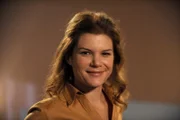 Uschi (Silke Popp) freut sich auf die Hubert.