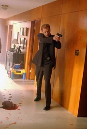 Horatio Caine (David Caruso) und sein Team werden zum Schauplatz einer grausamen Bluttat gerufen ...