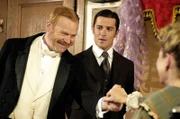 Thomas CRAIG (Inspecteur Brackenreid) et Yannick BISSON (William Murdoch) Réalisation : Shawn THOMPSON