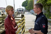 Insa Scherzinger (Theresa Underberg) und Jens Jensen (Florian Lukas).