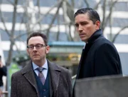 L-R: Finch (Michael Emerson) und Reese (Jim Caviezel)