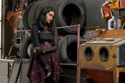 L-R: Megan Suri as Sara