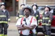 Angespannt: Eamonn Walker als Chief Wallace Boden
