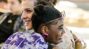 Chloé (Uma Couji) und Yanis (Noham Edje)
