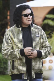 In L.A. treffen Castle und Beckett unter anderem auf Gene Simmons von "Kiss" ...