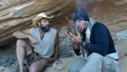 L-R: Matt Graham mit Joe Teti, der auf Zunder bläst.