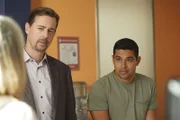 Timothy McGee (Sean Murray, l.); Nick Torres (Wilmer Valderrama, r.)