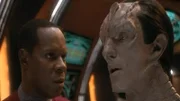 Benjamin 'Ben' Sisko (Avery Brooks) und Gul Dukat (Marc Alaimo)