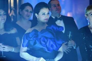 Jessica Whitly (Bellamy Young).
