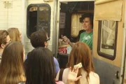 Axl (Charlie McDermott)