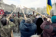 Der Dokumentarfilm von Sergei Loznitsa zeigt Todesangst und Gewalt, aber auch die Entschlossenheit der ukrainischen Bevölkerung, zu kämpfen und zu überleben.