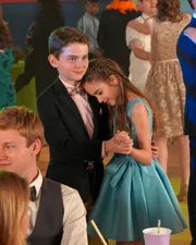 Evan O’Toole (Franklin), Julia Butters (Anna-Kat Otto).
