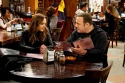Vanessa Cellucci (Leah Remini), Kevin Gable (Kevin James)