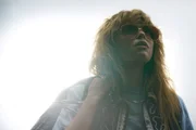 POKER FACE -- "The Orpheus Syndrome" Episode 108 -- Charlie Cal (Natasha Lyonne)