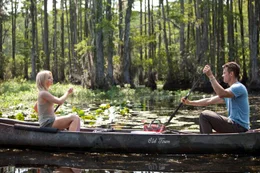 Nach und nach lernt Katie (Julianne Hough), Alex (Josh Duhamel) zu vertrauen und beginnt mit seiner Hilfe, das Leben wieder zu genie&szlig;en.
