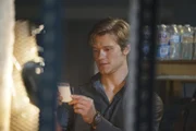 Wer will MacGyvers (Lucas Till) Freundin und Forscherin Frankie töten, nachdem sie eine bahnbrechende, wissenschafliche Entdeckung gemacht hat?