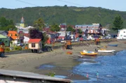 Vor der Westküste Patagoniens liegt Chiloé. Auf dieser einzigartigen chilenischen Insel leben viele Menschen vom Fischfang.