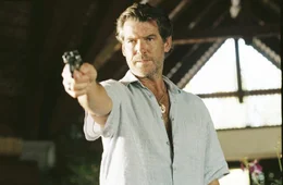 Max (Pierce Brosnan)