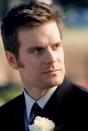 Peter Krause as Nate