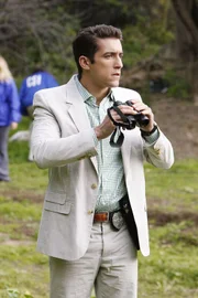 Als ein weiteres Opfer des Serienkillers in einem Park gefunden wird, erhöht sich der Druck auf Ryan Wolfe (Jonathan Togo) und seine Kollegen. Der Killer könnte bereits ein weitere Frau im Visier haben...