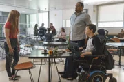 (v.l.n.r.) Lauren (Juliette Angelo); Kenneth (Cedric Yarbrough); JJ DiMeo (Micah Fowler)